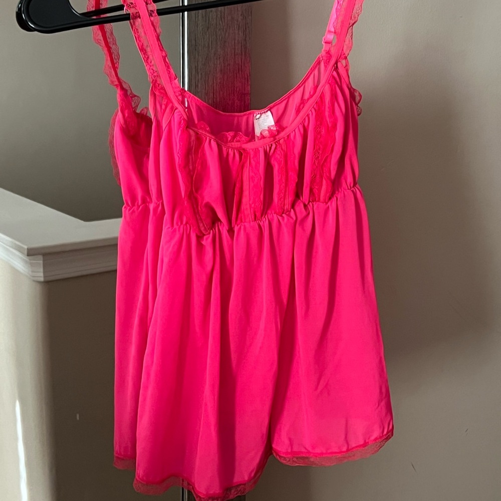 Forever 21 hot pink babydoll top